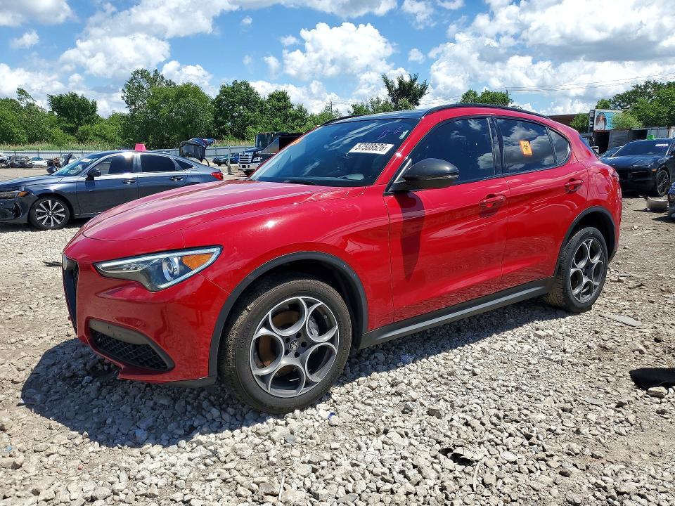 57508626 :رقم المزاد ، ZASPAKAN9M7D18656 vin ، 2021 Alfa Romeo Stelvio مزاد بيع