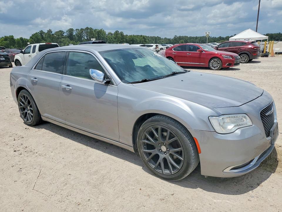 2017 Chrysler 300c მანქანა იყიდება აუქციონზე, vin: 2C3CCAEG9HH645614, აუქციონის ნომერი: 58844206