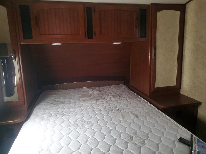 Продажа на аукционе авто 2016 Jayco Jay Recreational Vehicle (rv), vin: 1UJBJ0BM5G1450107, номер лота: 55185896