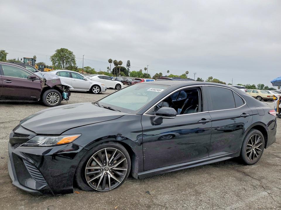 Auction sale of the 2020 Toyota Camry, vin: 4T1J31AK3LU525547, lot number: 54992346