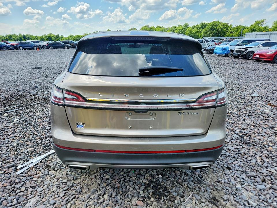 Продажа на аукционе авто 2020 Lincoln Nautilus, vin: 2LMPJ8K92LBL28027, номер лота: 54877896
