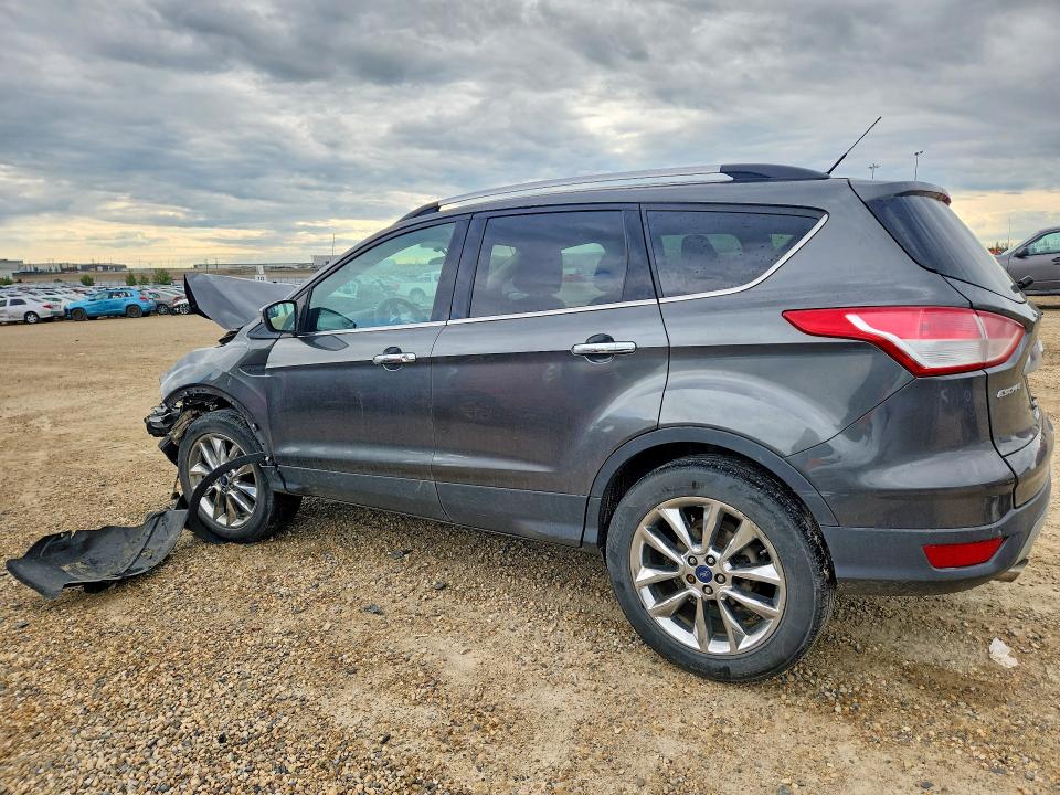 2015 Ford Escape მანქანა იყიდება აუქციონზე, vin: 1FMCU9G97FUA70926, აუქციონის ნომერი: 56183396