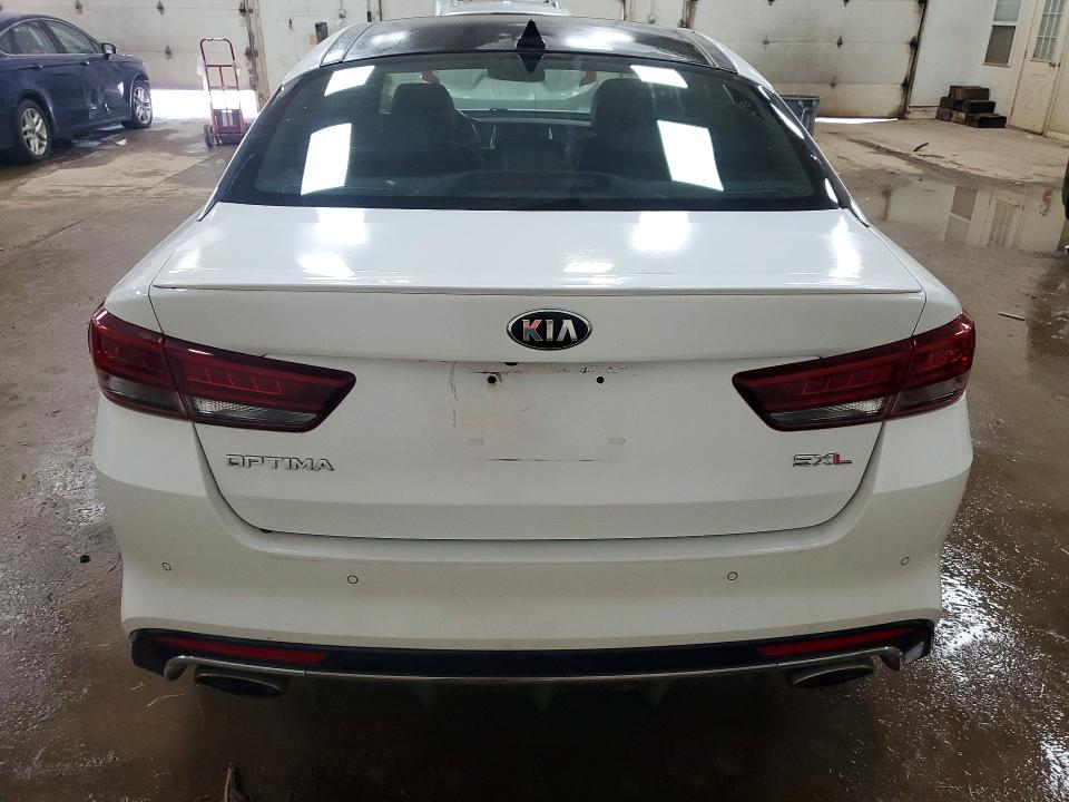 Продаж на аукціоні авто 2016 Kia Optima, vin: 5XXGV4L21GG116238, номер лоту: 57471956