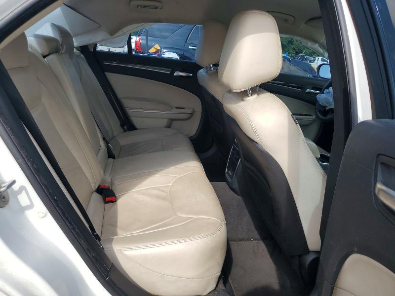 Продажа на аукционе авто 2015 Chrysler 300, vin: 2C3CCAAG2FH785989, номер лота: 57444726