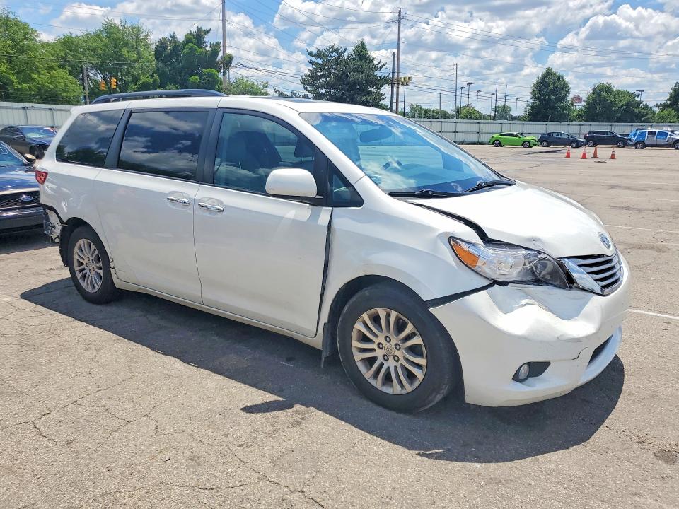 Продаж на аукціоні авто 2015 Toyota Sienna, vin: 5TDYK3DC0FS677915, номер лоту: 57662166