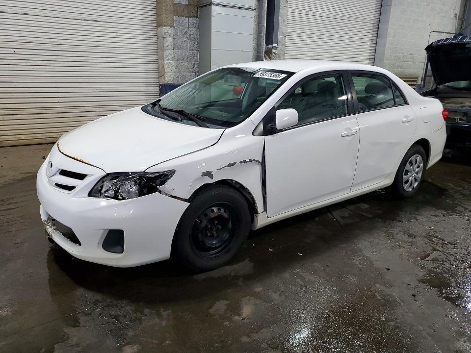 59375366 :رقم المزاد ، 2T1BU4EE3BC610704 vin ، 2011 Toyota Corolla مزاد بيع