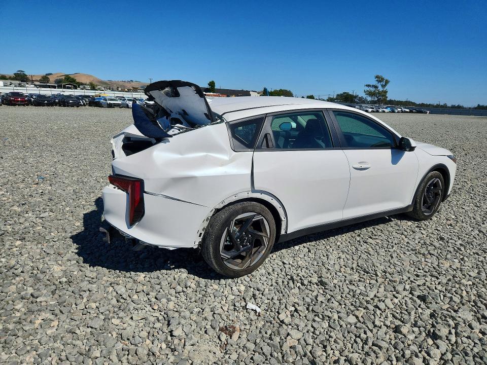 Продажа на аукционе авто 2025 Kia K4, vin: 3KPFU4DE1SE200522, номер лота: 56993236
