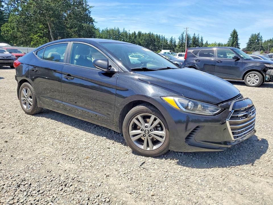 56813656 :رقم المزاد ، KMHD84LFXHU428174 vin ، 2017 Hyundai Elantra مزاد بيع