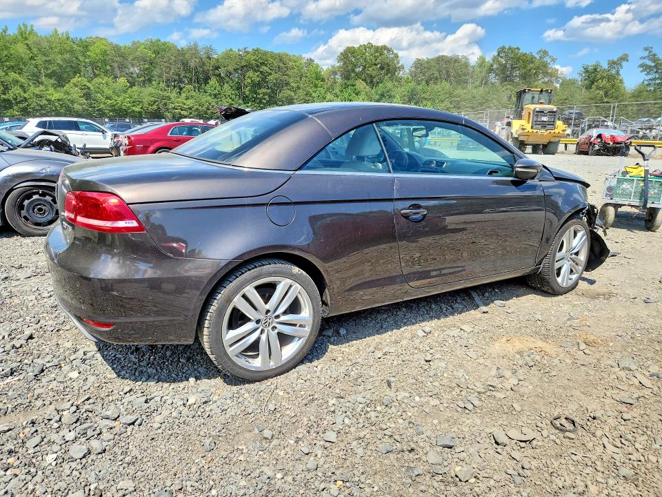 2012 Volkswagen Eos მანქანა იყიდება აუქციონზე, vin: WVWFW7AH2CV002457, აუქციონის ნომერი: 57648466