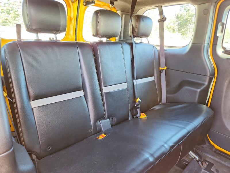 57364096 :رقم المزاد ، 3N8CM0JT3HK707743 vin ، 2017 Nissan Nv200 مزاد بيع