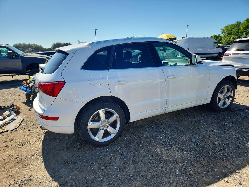 55135976 :رقم المزاد ، WA1LFAFP7CA015125 vin ، 2012 Audi Q5 مزاد بيع