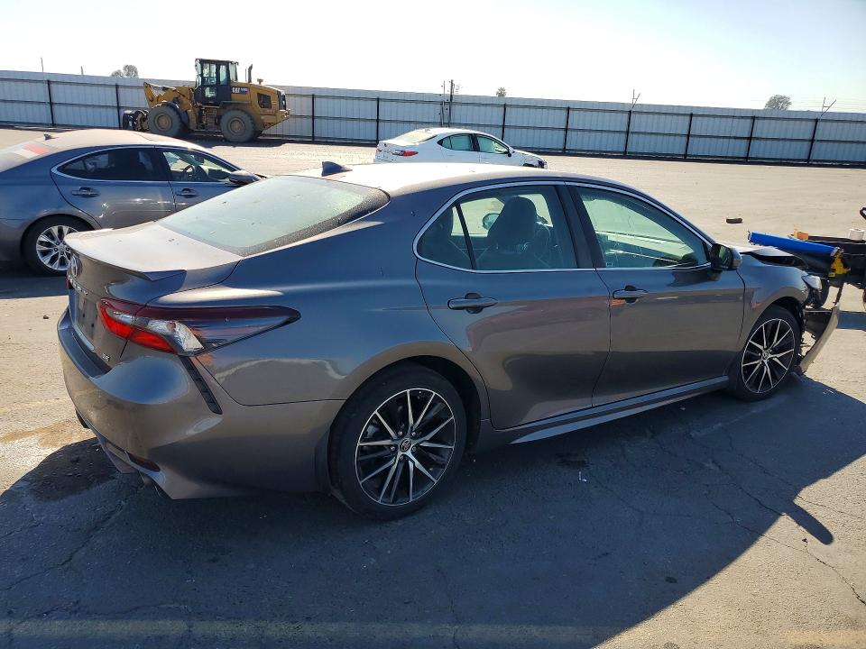 Aukcja sprzedaży 2021 Toyota Camry, vin: 4T1G11AK8MU531474, numer aukcji: 57698026