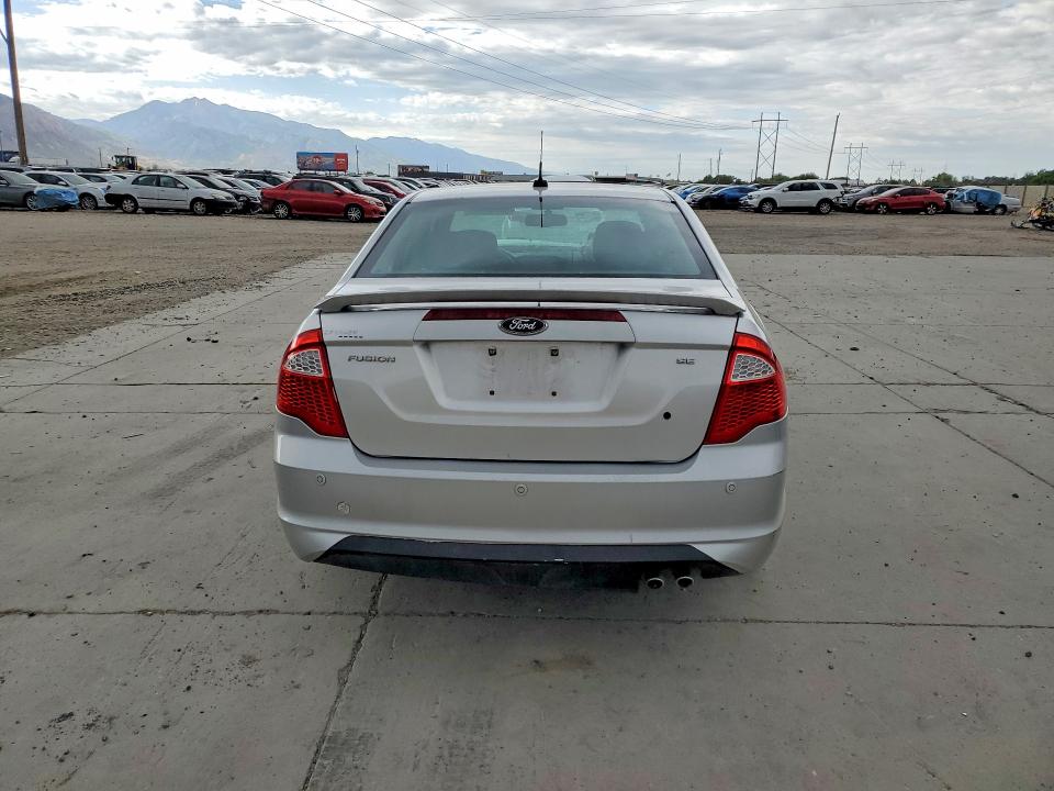 56792086 :رقم المزاد ، 3FAHP0HA5BR190575 vin ، 2011 Ford Fusion مزاد بيع