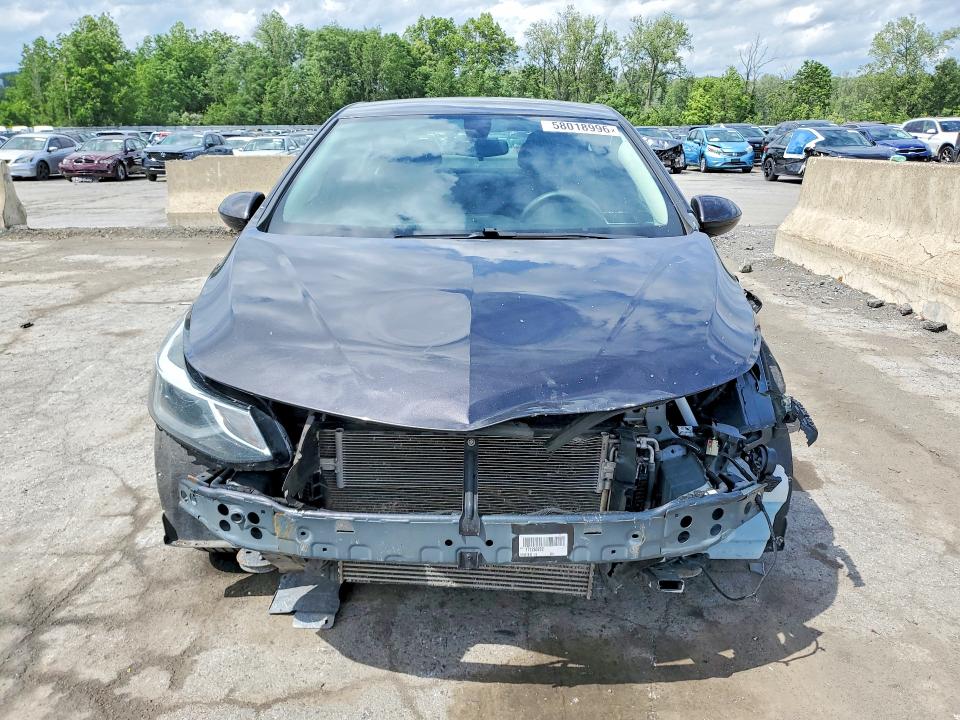 2017 Chevrolet Cruze მანქანა იყიდება აუქციონზე, vin: 1G1BE5SM9H7261971, აუქციონის ნომერი: 58018996
