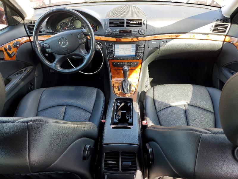 57110966 :رقم المزاد ، WDBUF22X07B069631 vin ، 2007 Mercedes-benz E مزاد بيع