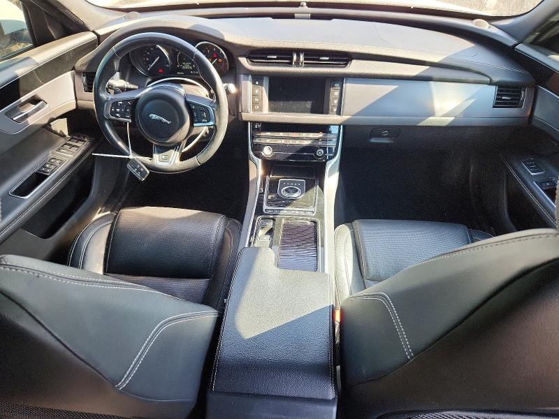 57625656 :رقم المزاد ، SAJBF4BV5GCY16283 vin ، 2016 Jaguar Xf مزاد بيع