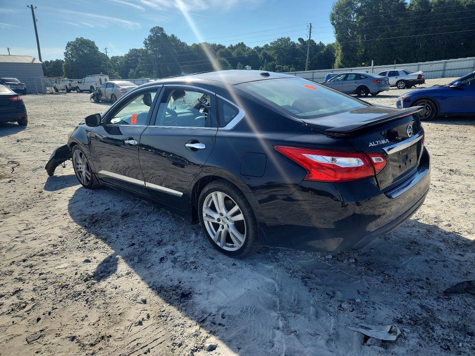 58548056 :رقم المزاد ، 1N4BL3AP9HC182536 vin ، 2017 Nissan Altima مزاد بيع