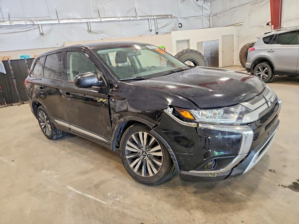 58816796 :رقم المزاد ، JA4AZ3A34LZ027684 vin ، 2020 Mitsubishi Outlander مزاد بيع