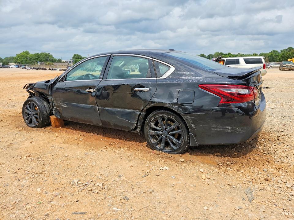 2018 Nissan Altima მანქანა იყიდება აუქციონზე, vin: 1N4AL3AP0JC471323, აუქციონის ნომერი: 58110426