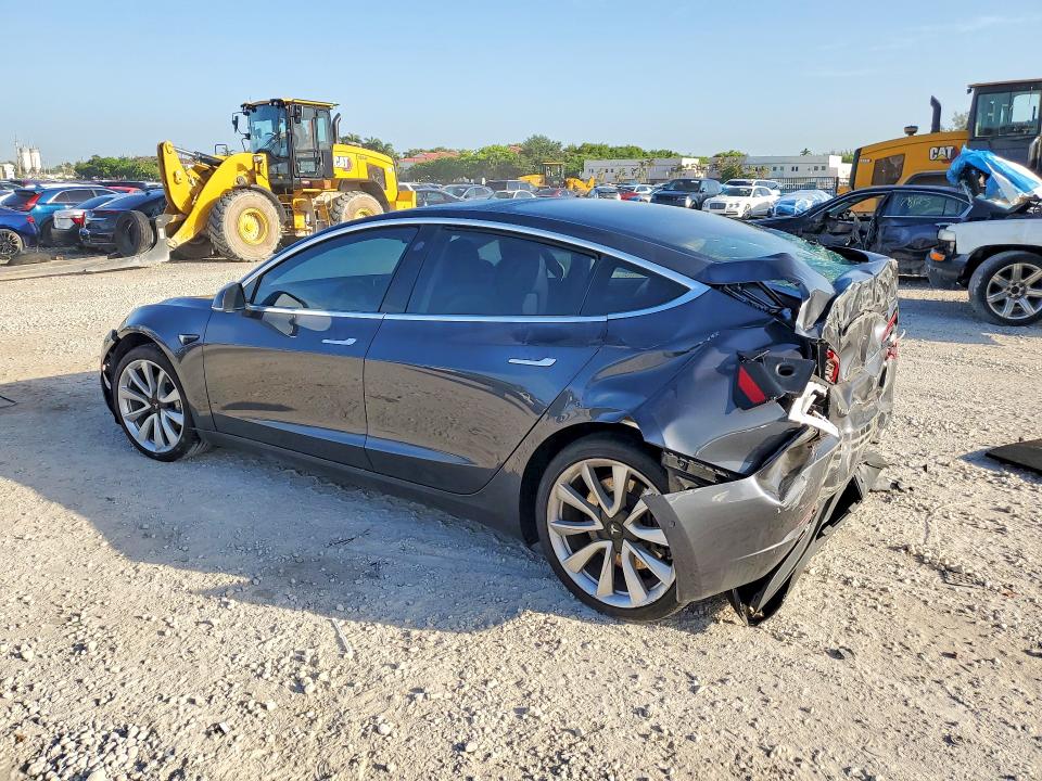 Продажа на аукционе авто 2019 Tesla Model 3, vin: 5YJ3E1EB5KF433817, номер лота: 58810006