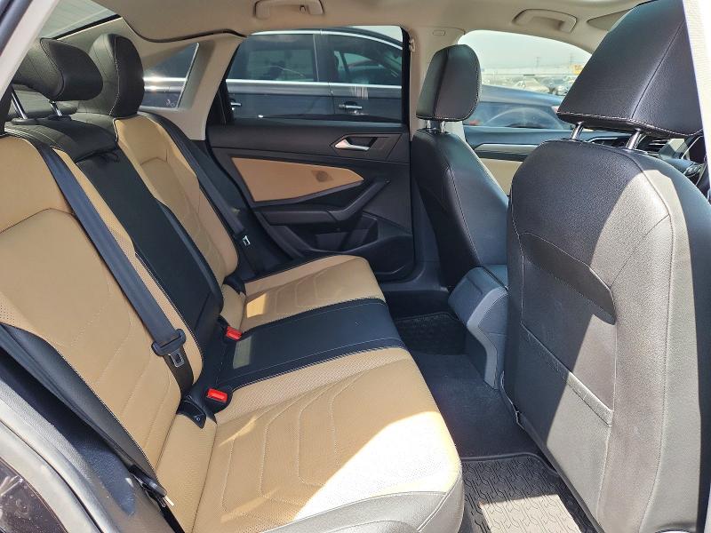 56261826 :رقم المزاد ، 3VWG57BU3KM057461 vin ، 2019 Volkswagen Jetta مزاد بيع