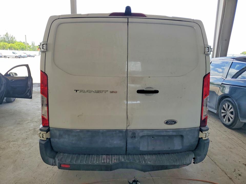 2016 Ford Transit მანქანა იყიდება აუქციონზე, vin: 1FTYE1YM0GKA72008, აუქციონის ნომერი: 95585065