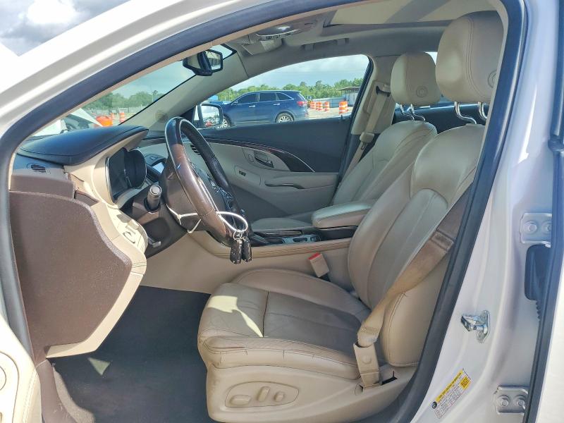 55749066 :رقم المزاد ، 1G4GD5G35FF300330 vin ، 2015 Buick Lacrosse مزاد بيع