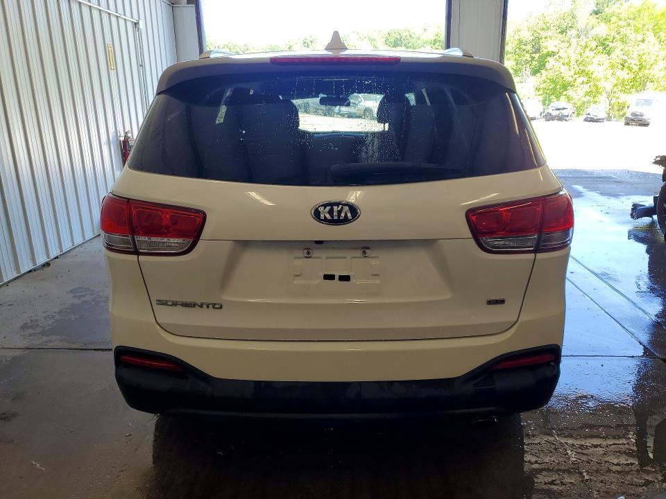 55735646 :رقم المزاد ، 5XYPGDA30JG398719 vin ، 2018 Kia Sorento مزاد بيع
