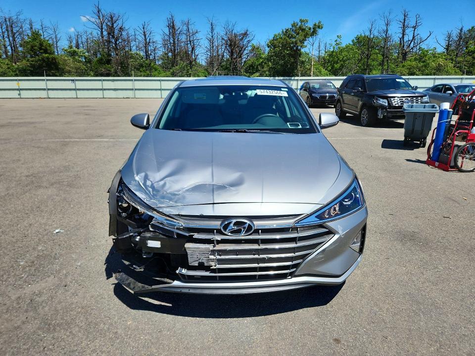 2020 Hyundai Elantra მანქანა იყიდება აუქციონზე, vin: 5NPD84LF3LH617661, აუქციონის ნომერი: 57432566