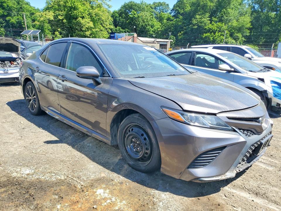 2019 Toyota Camry მანქანა იყიდება აუქციონზე, vin: 4T1B11HK4KU730874, აუქციონის ნომერი: 54948986