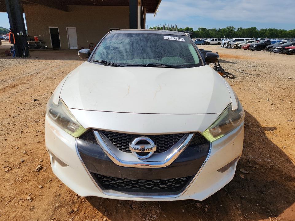 56092646 :رقم المزاد ، 1N4AA6AP5HC361806 vin ، 2017 Nissan Maxima مزاد بيع