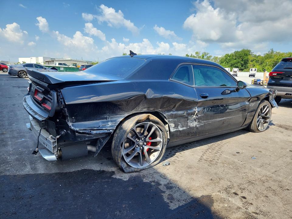 58569586 :رقم المزاد ، 2C3CDZFJ0NH254823 vin ، 2022 Dodge Challenger مزاد بيع