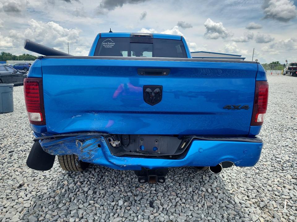 56452326 :رقم المزاد ، 1C6RR7MT7JS194307 vin ، 2018 Ram 1500 مزاد بيع