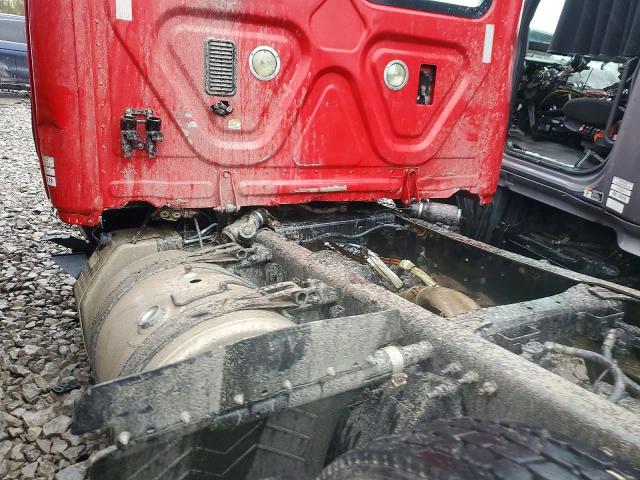Продаж на аукціоні авто 2015 Freightliner Cascadia 125, vin: 3AKJGEDV6FSGJ6926, номер лоту: 56161176