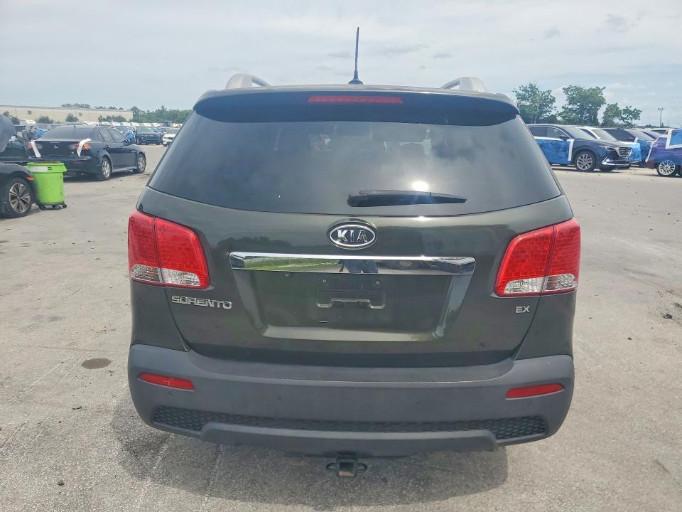 2013 Kia Sorento მანქანა იყიდება აუქციონზე, vin: 5XYKUDA61DG316921, აუქციონის ნომერი: 52530486