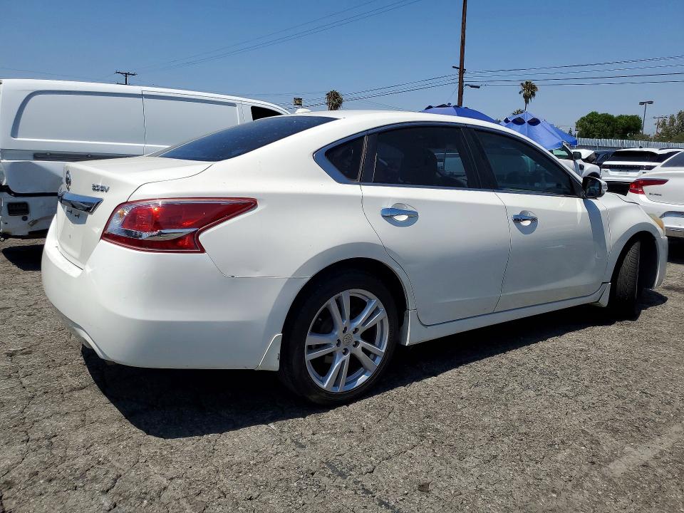 Aukcja sprzedaży 2013 Nissan Altima, vin: 1N4BL3AP2DN523810, numer aukcji: 56166576