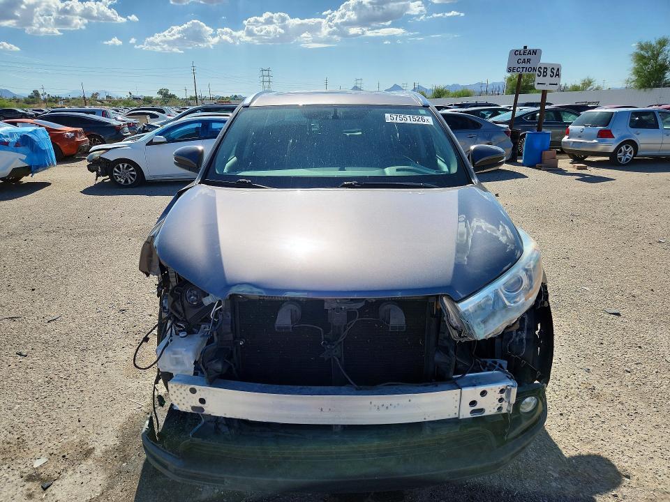 2015 Toyota Highlander მანქანა იყიდება აუქციონზე, vin: 5TDKKRFHXFS112332, აუქციონის ნომერი: 57551526