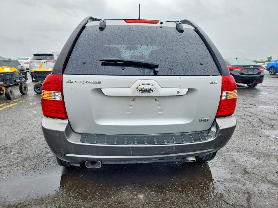 2006 Kia Sportage მანქანა იყიდება აუქციონზე, vin: KNDJE723967229492, აუქციონის ნომერი: 58532856