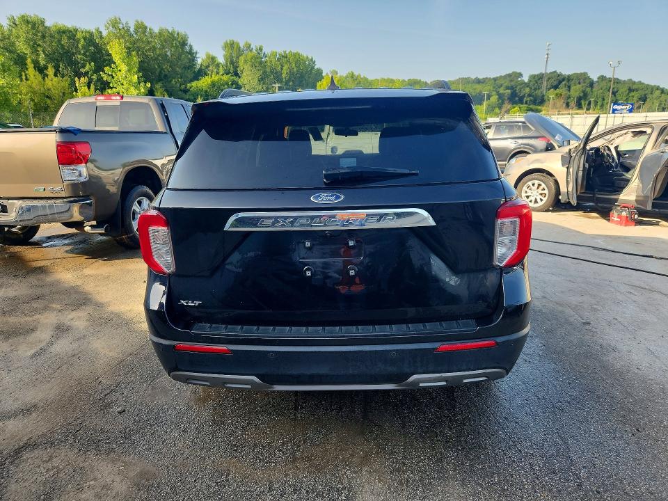 Продаж на аукціоні авто 2022 Ford Explorer, vin: 1FMSK7DH3NGA87768, номер лоту: 85628235