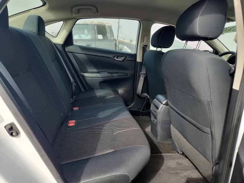 56154996 :رقم المزاد ، 3N1AB7AP9HY379393 vin ، 2017 Nissan Sentra مزاد بيع
