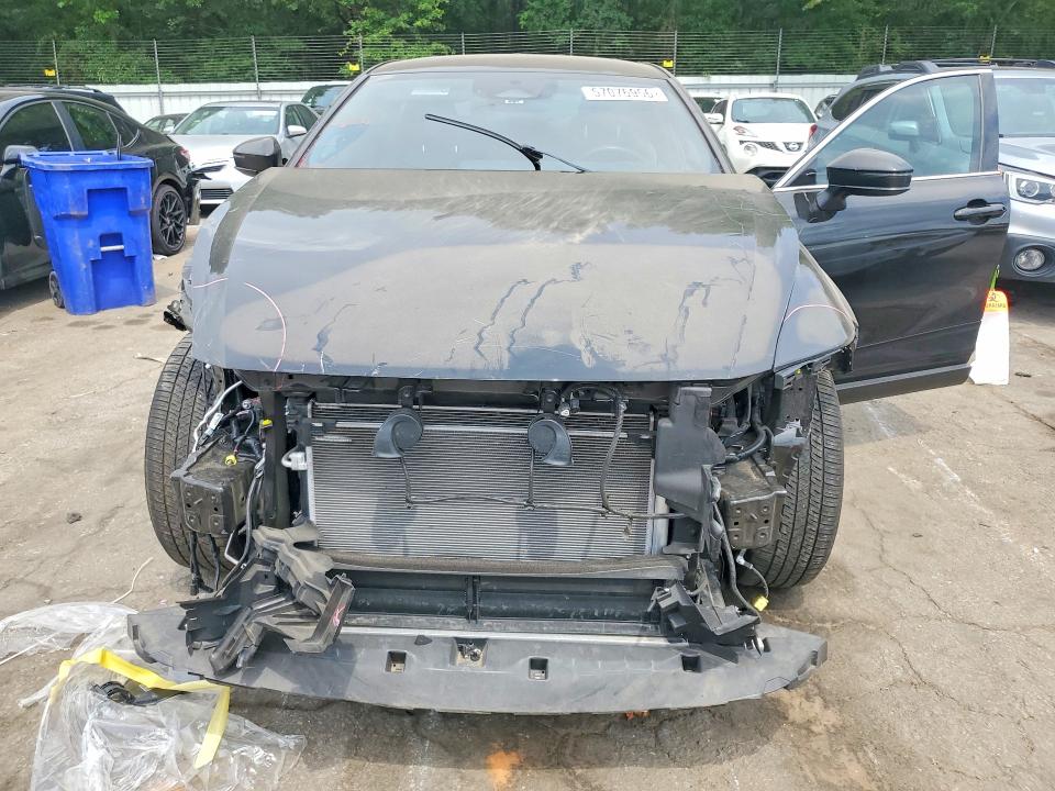 Продажа на аукционе авто 2023 Toyota Crown, vin: JTDAAAAFXP3013146, номер лота: 57076956