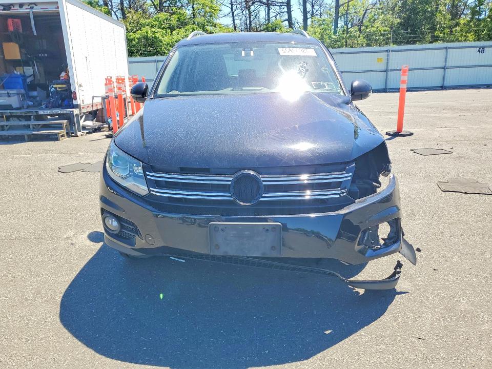 Aukcja sprzedaży 2016 Volkswagen Tiguan, vin: WVGBV7AX7GW613380, numer aukcji: 55856986