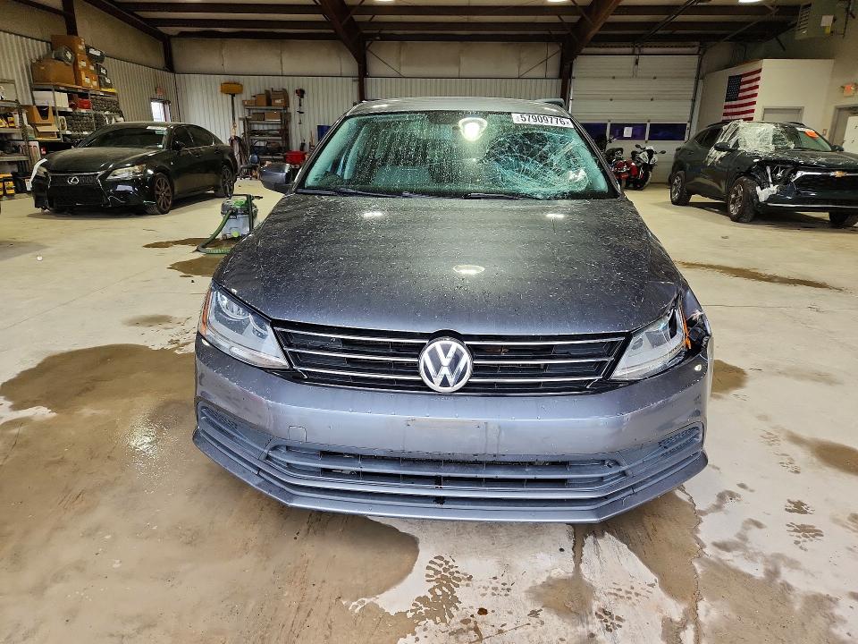 57909776 :رقم المزاد ، 3VW2B7AJ3HM356953 vin ، 2017 Volkswagen Jetta مزاد بيع