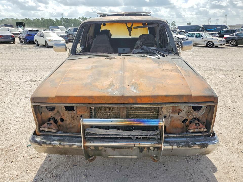 77249965 :رقم المزاد ، 1GNEV18KXHF171096 vin ، 1987 Chevrolet Blazer مزاد بيع