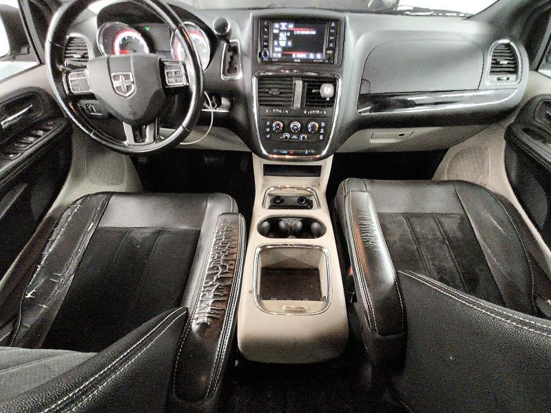57155846 :رقم المزاد ، 2C4RDGCG1JR205007 vin ، 2018 Dodge Grand Caravan مزاد بيع
