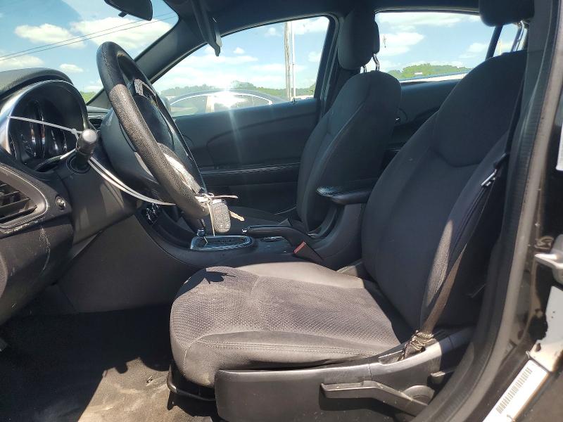 56074106 :رقم المزاد ، 1C3CCBAB6EN122957 vin ، 2014 Chrysler 200 مزاد بيع