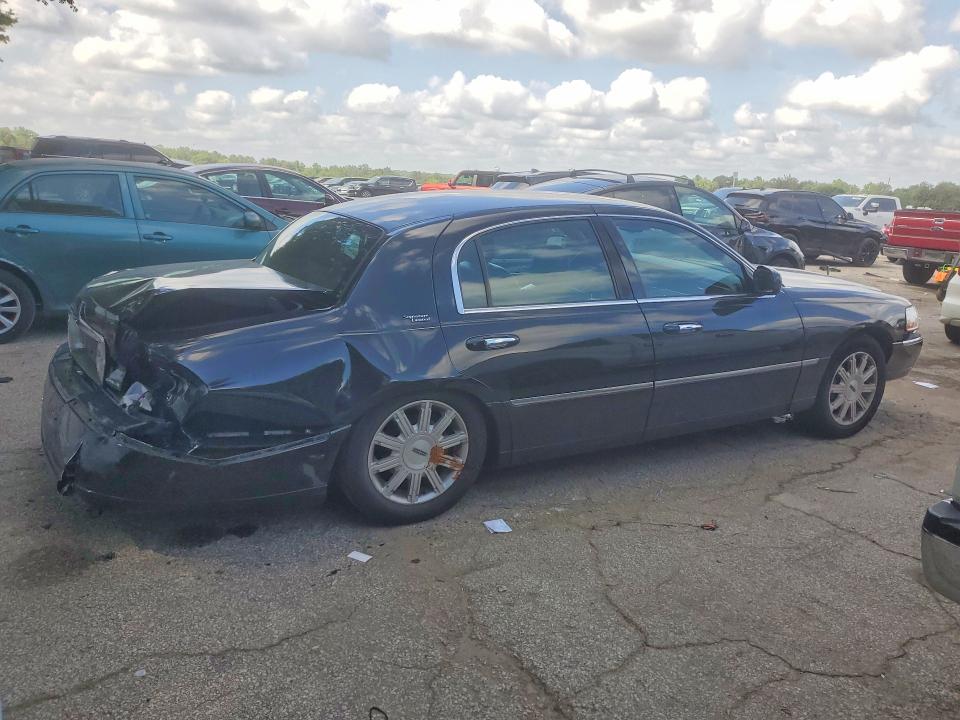 Aukcja sprzedaży 2009 Lincoln Town Car, vin: 2LNHM82VX9X611744, numer aukcji: 59048396