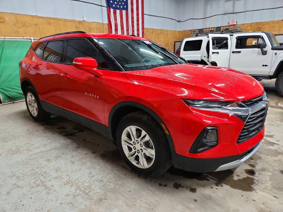 58615566 :رقم المزاد ، 3GNKBBRA5KS612983 vin ، 2019 Chevrolet Blazer مزاد بيع
