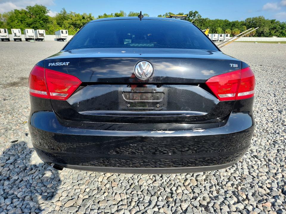58619496 :رقم المزاد ، 1VWAT7A30FC040970 vin ، 2015 Volkswagon Passat مزاد بيع