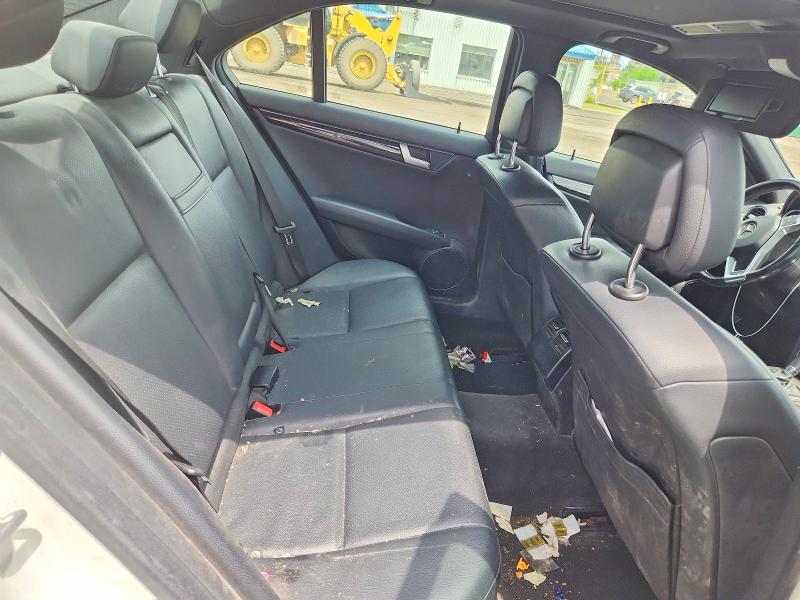 Продажа на аукционе авто 2012 Mercedes-benz C, vin: WDDGF8FB1CA633826, номер лота: 58731166